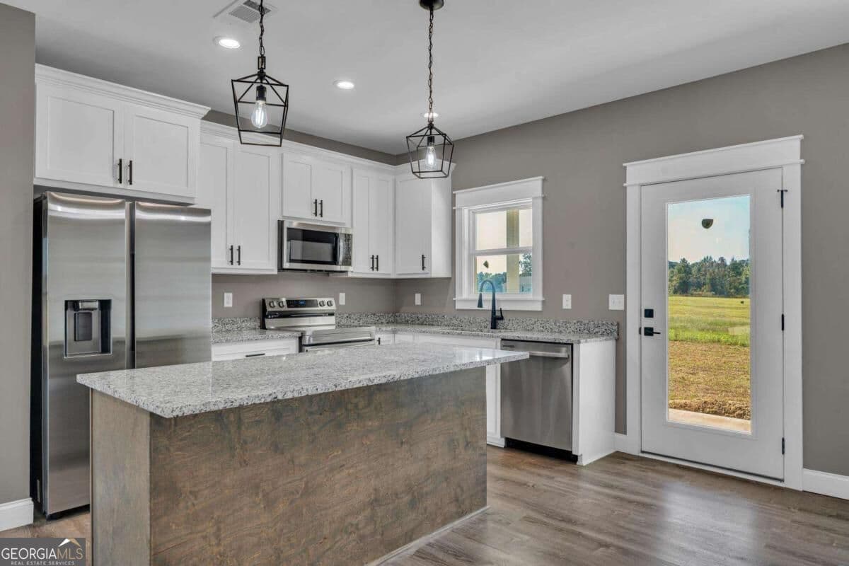 4 bedroom, 2 bathroom, 1,700 sq ft single family residence for sale at 1229 Mark Wood Road, Dexter, GA 31019 — photo 8