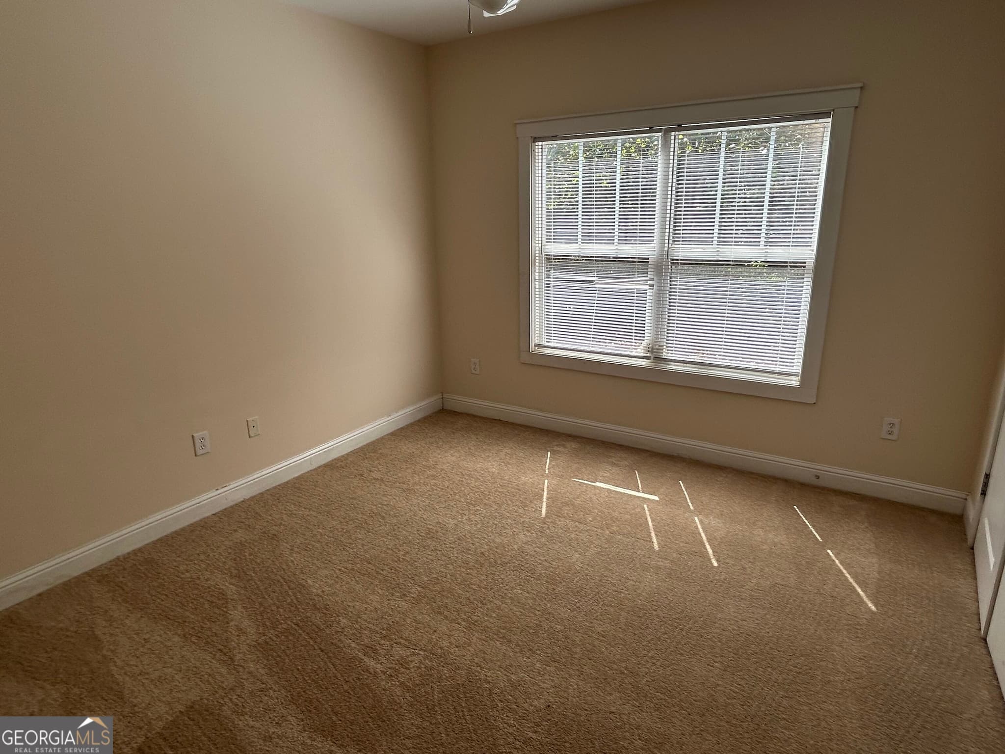 4 bedroom, 4 bathroom, 1,746 sq ft single family residence for rent at 2060 Lakeside Drive, Athens, GA 30605 for $2,500 a month — photo 10