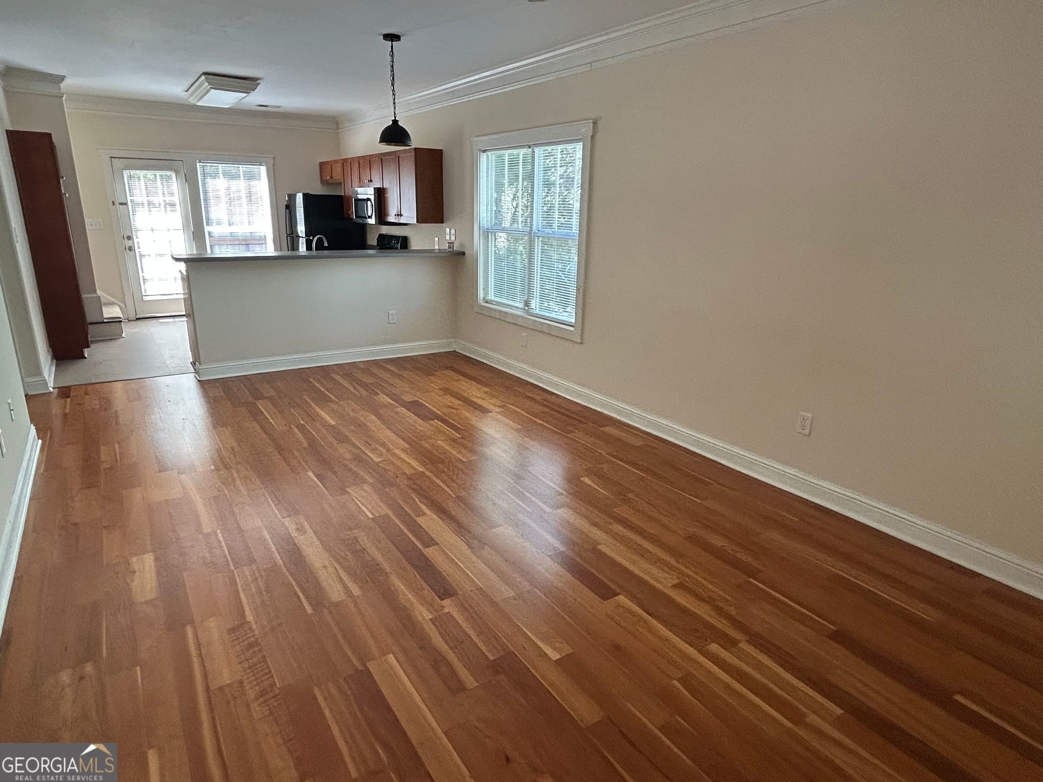 4 bedroom, 4 bathroom, 1,746 sq ft single family residence for rent at 2060 Lakeside Drive, Athens, GA 30605 for $2,500 a month — photo 4