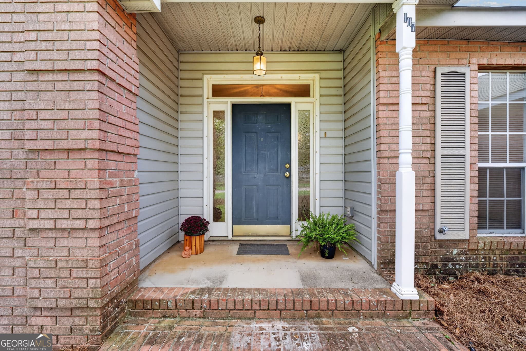 3 bedroom, 2 bathroom, 1,967 sq ft single family residence for sale at 107 Ivey Court, Warner Robins, GA 31088 — photo 4