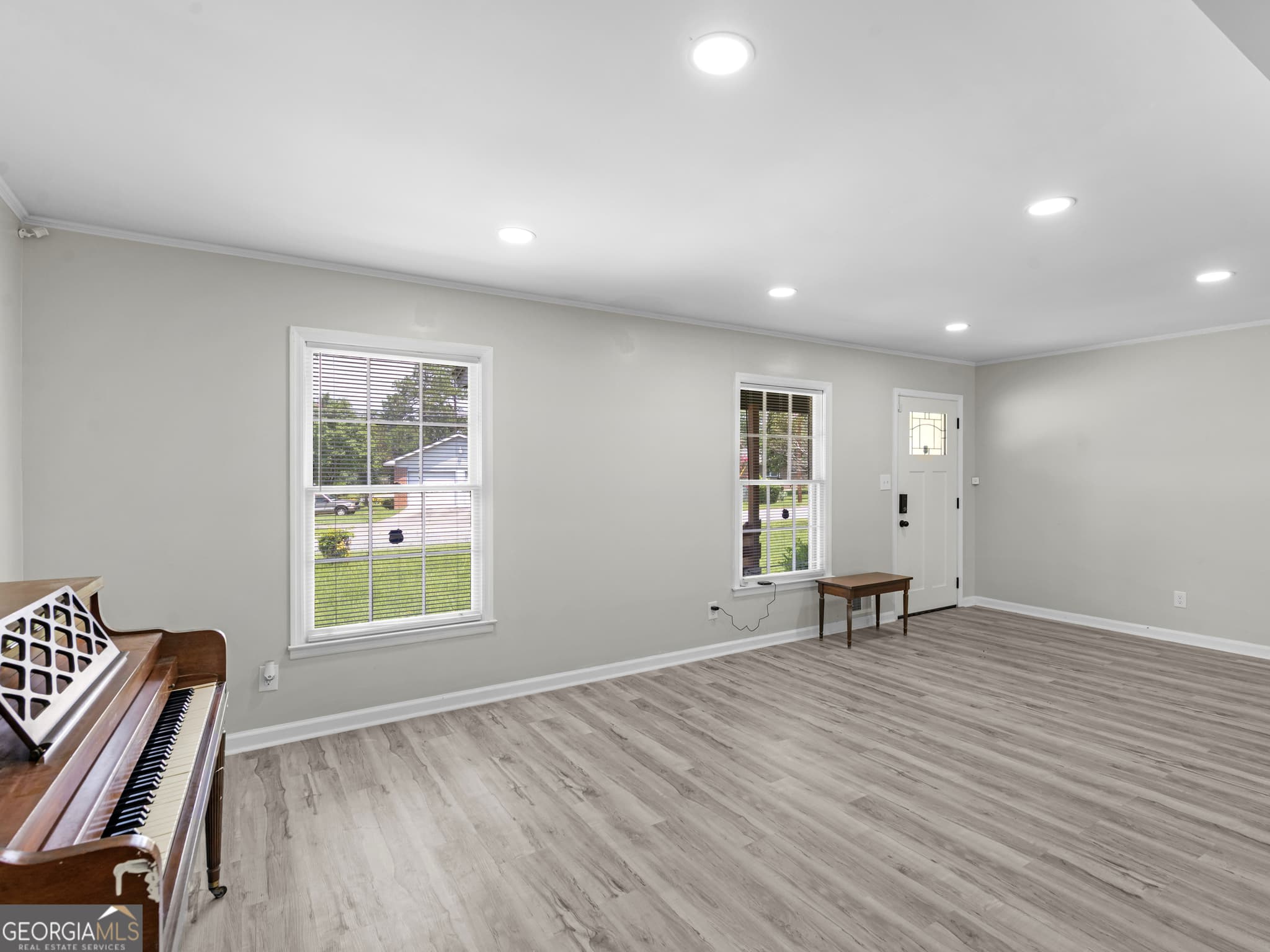 3 bedroom, 2.5 bathroom, 2,000 sq ft single family residence for sale at 3103 Stratford Drive, Macon, GA 31211 — photo 5