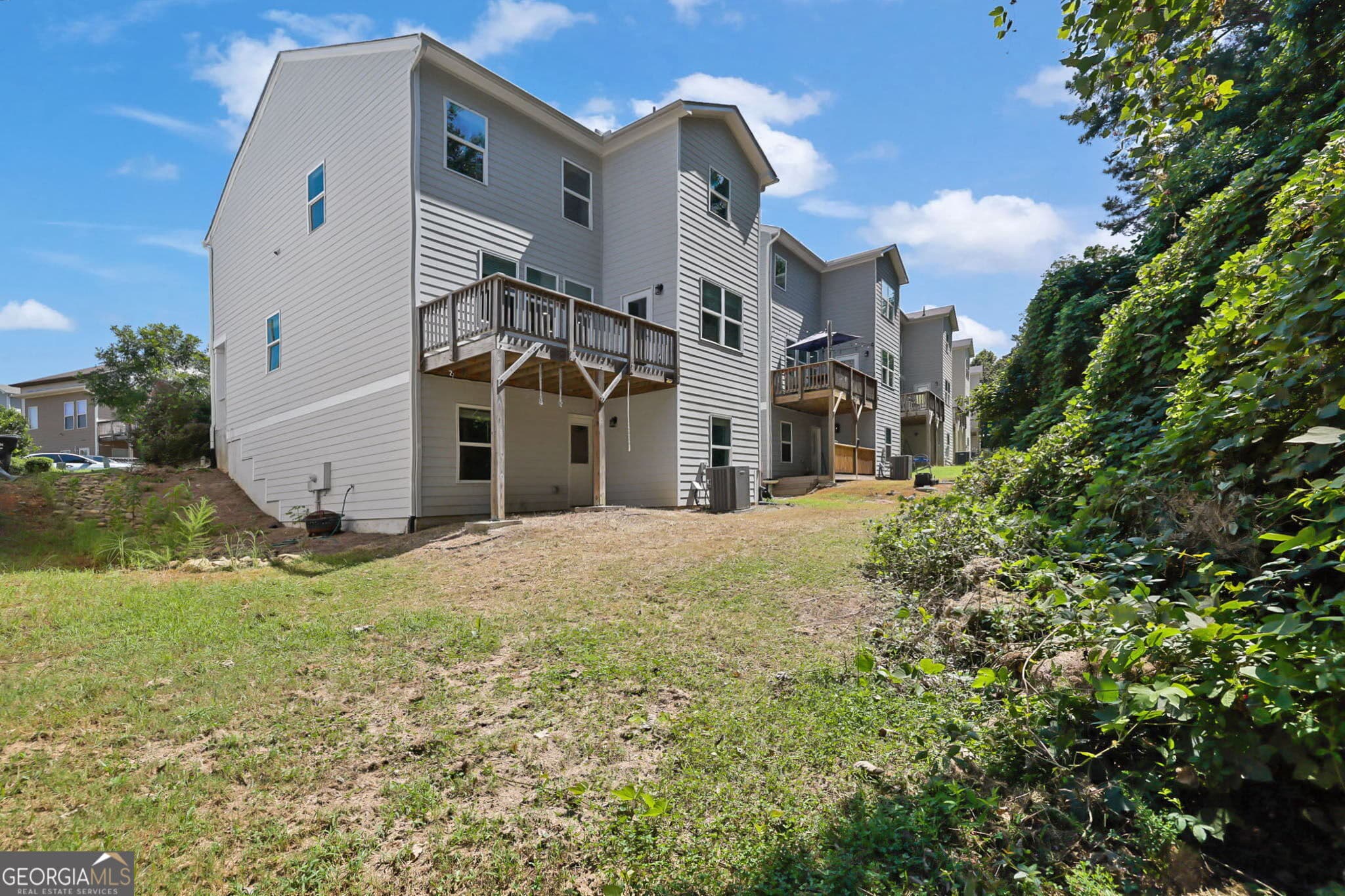 3 bedroom, 2.5 bathroom, 1,931 sq ft single family residence for sale at 189 Hiram Park Drive, Hiram, GA 30141 — photo 4