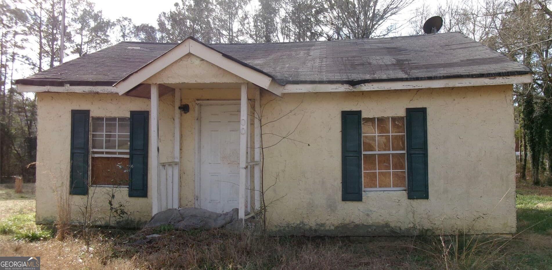 2 bedroom, 2 bathroom, 3,608 sq ft single family residence for sale at 96 Parrish Street, Griffin, GA 30223 — photo 3