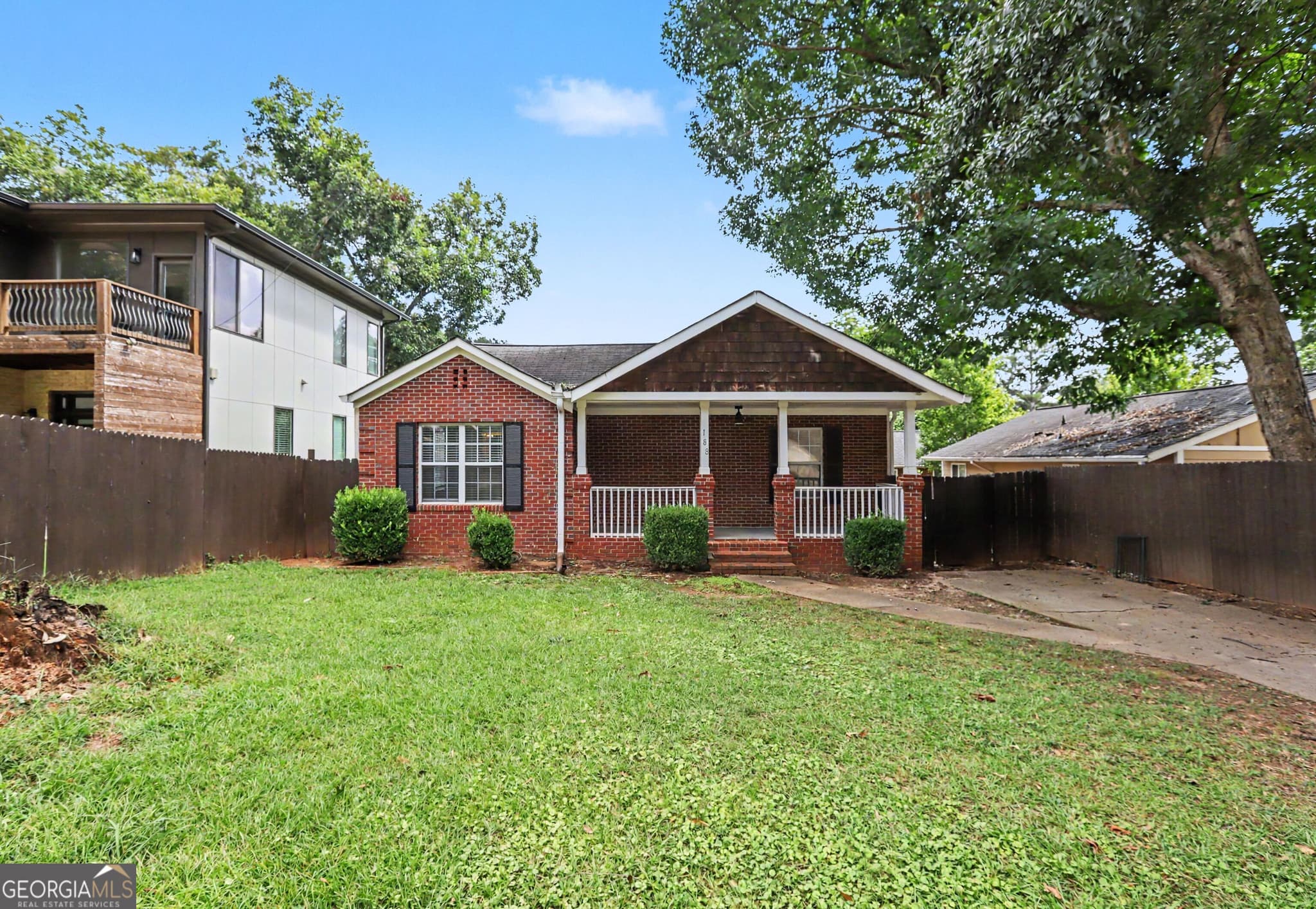 2 bedroom, 2 bathroom, 974 sq ft single family residence for rent at 188 Clay Street, Atlanta, GA 30317 for $2,650 a month — photo 2