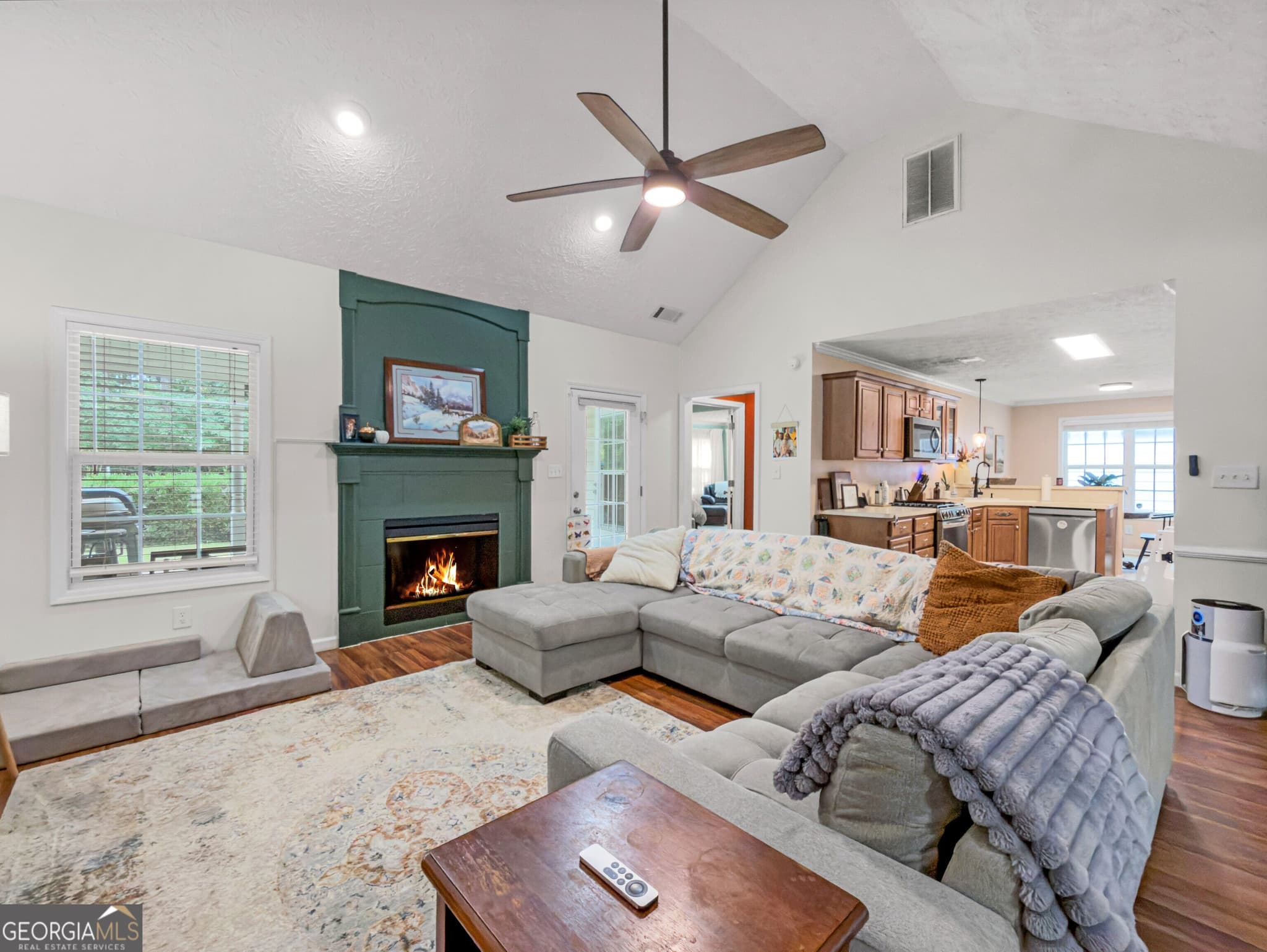 3 bedroom, 2 bathroom, 1,826 sq ft single family residence for sale at 131 Mill Pond Court, Milner, GA 30257 — photo 6