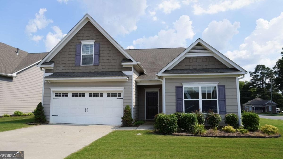 4 bedroom, 3 bathroom, 2,175 sq ft single family residence for sale at 39 Stadelman Court, Cartersville, GA 30120 — photo 2