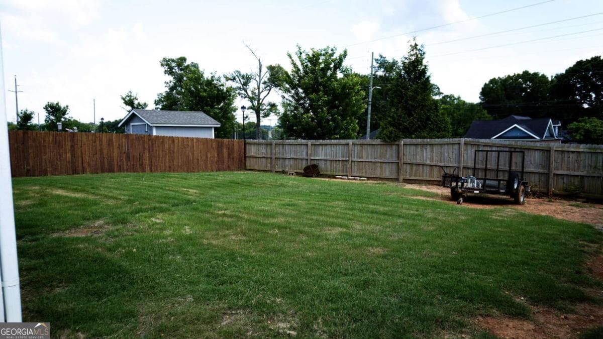 4 bedroom, 3 bathroom, 2,175 sq ft single family residence for sale at 39 Stadelman Court, Cartersville, GA 30120 — photo 5