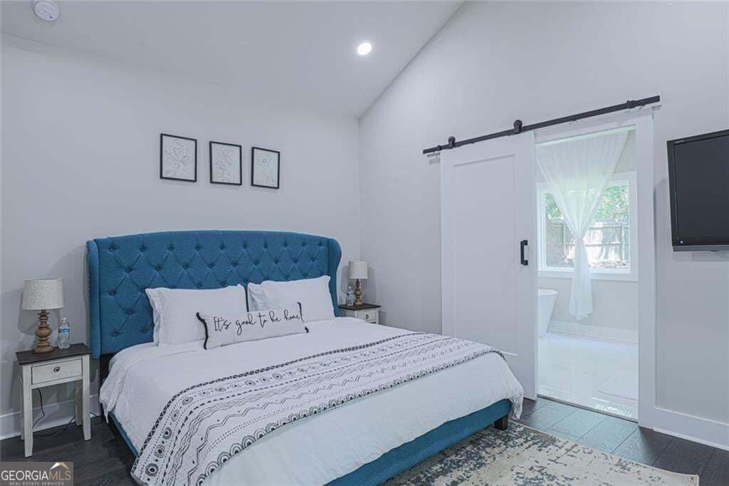 4 bedroom, 2 bathroom, 1,800 sq ft single family residence for sale at 1717 Defoor Avenue, Atlanta, GA 30318 — photo 6
