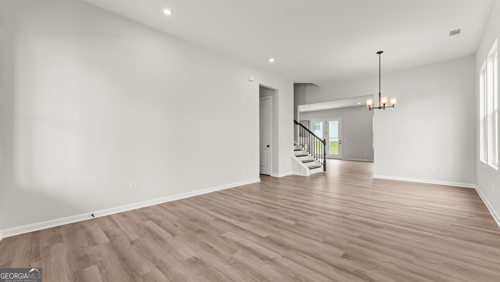 4 bedroom, 2.5 bathroom, 2,524 sq ft single family residence for sale at 4326 Buttonwood Lane, Lilburn, GA 30047 — photo 5