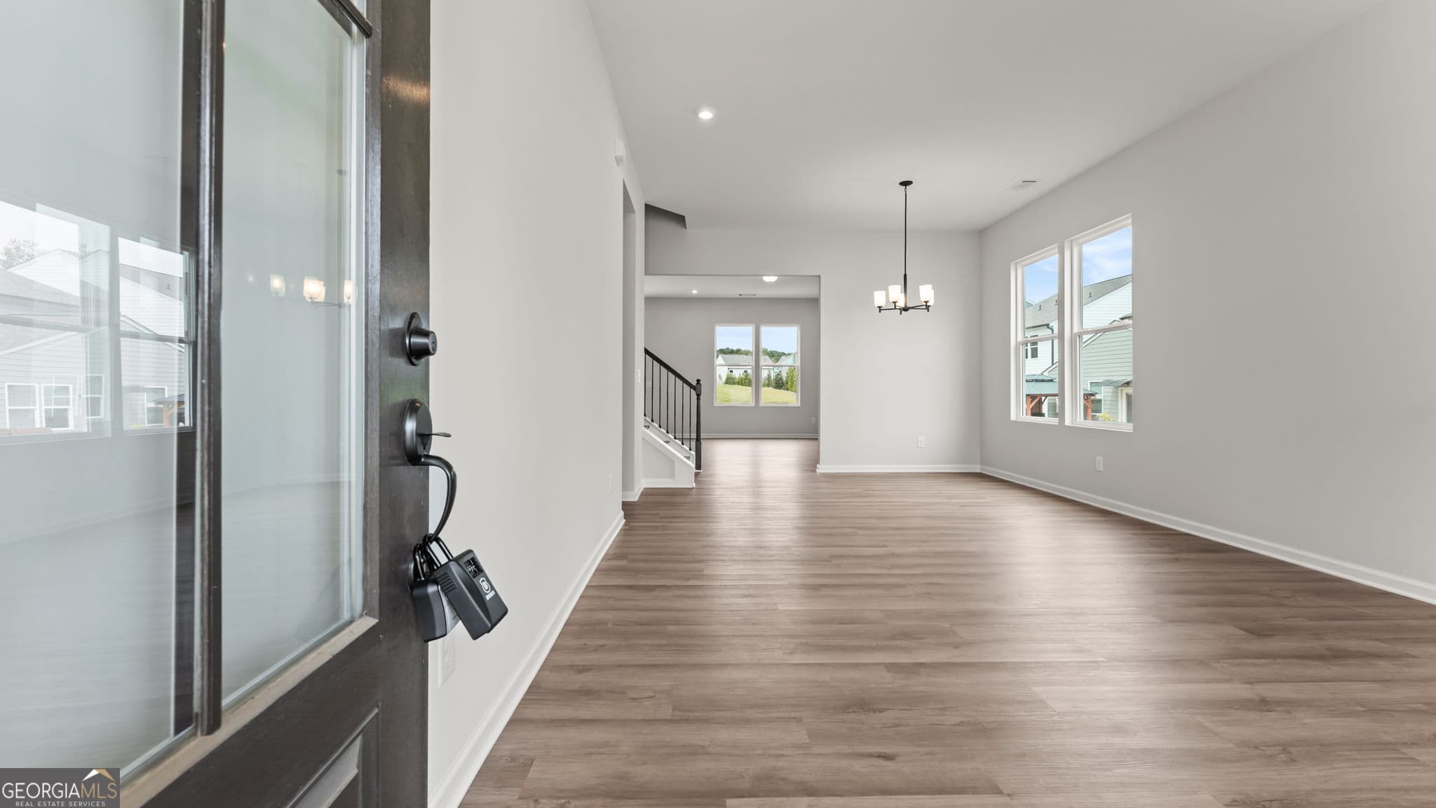 4 bedroom, 2.5 bathroom, 2,524 sq ft single family residence for sale at 4326 Buttonwood Lane, Lilburn, GA 30047 — photo 4