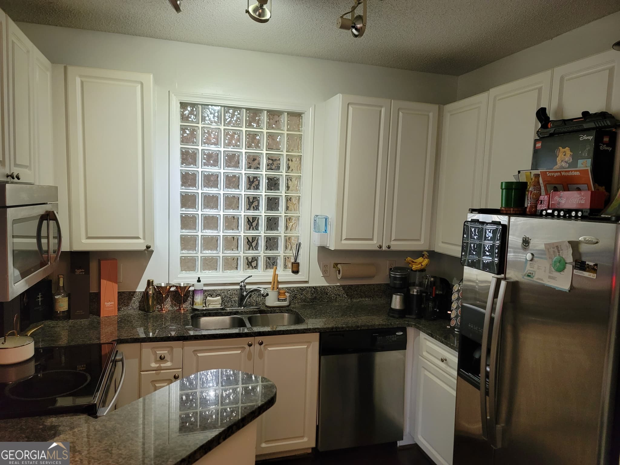 2 bedroom, 1 bathroom, 925 sq ft condominium for sale at 10 NE Perimeter Summit Boulevard 4446, Brookhaven, GA 30319 — photo 5