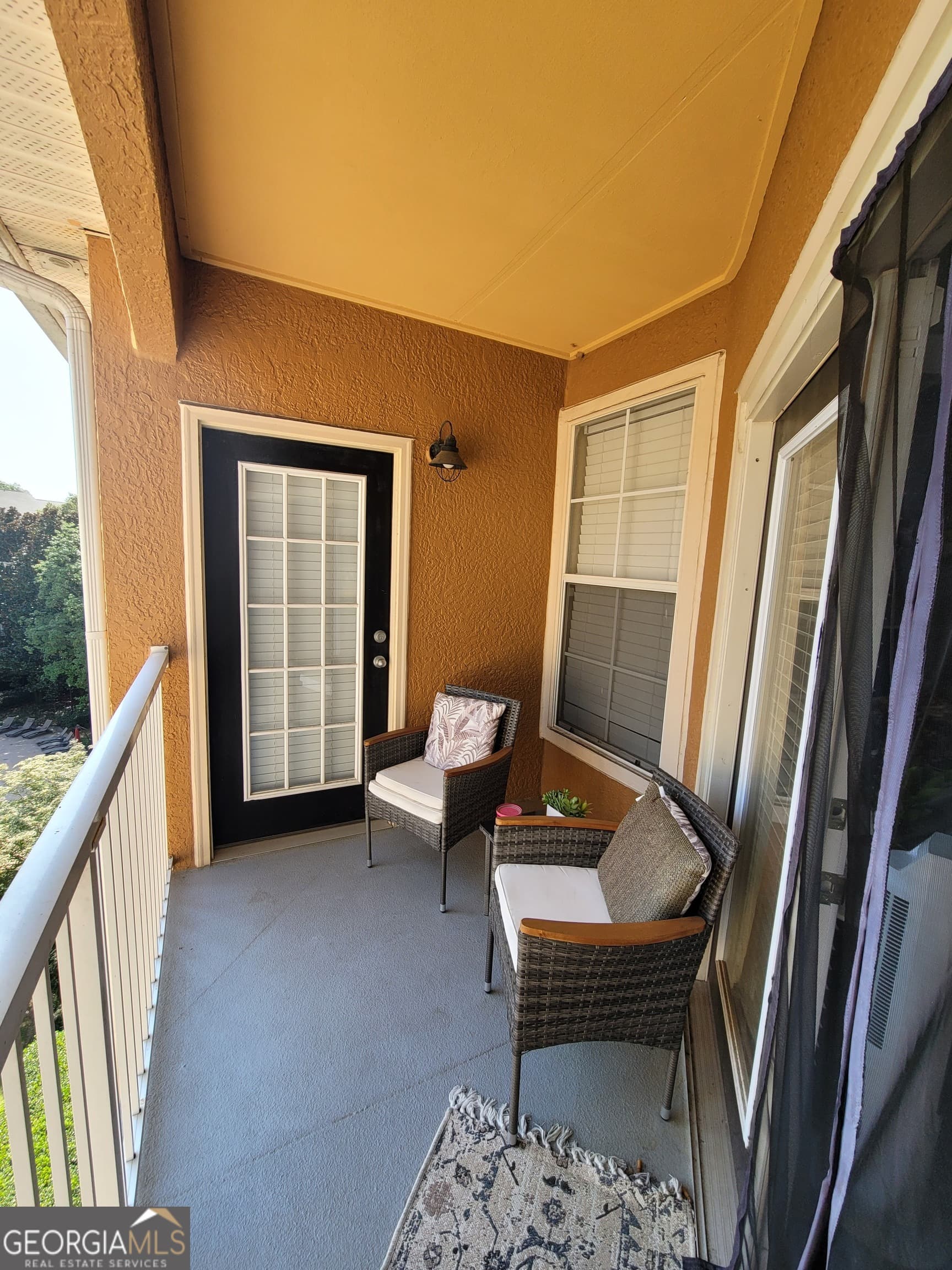 2 bedroom, 1 bathroom, 925 sq ft condominium for sale at 10 NE Perimeter Summit Boulevard 4446, Brookhaven, GA 30319 — photo 8