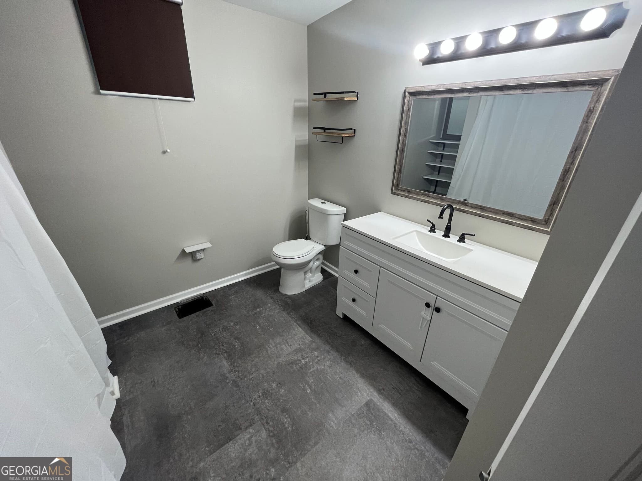 3 bedroom, 2.5 bathroom, 1,300 sq ft single family residence for rent at 3 Beech Street, Porterdale, GA 30014 for $1,700 a month — photo 9