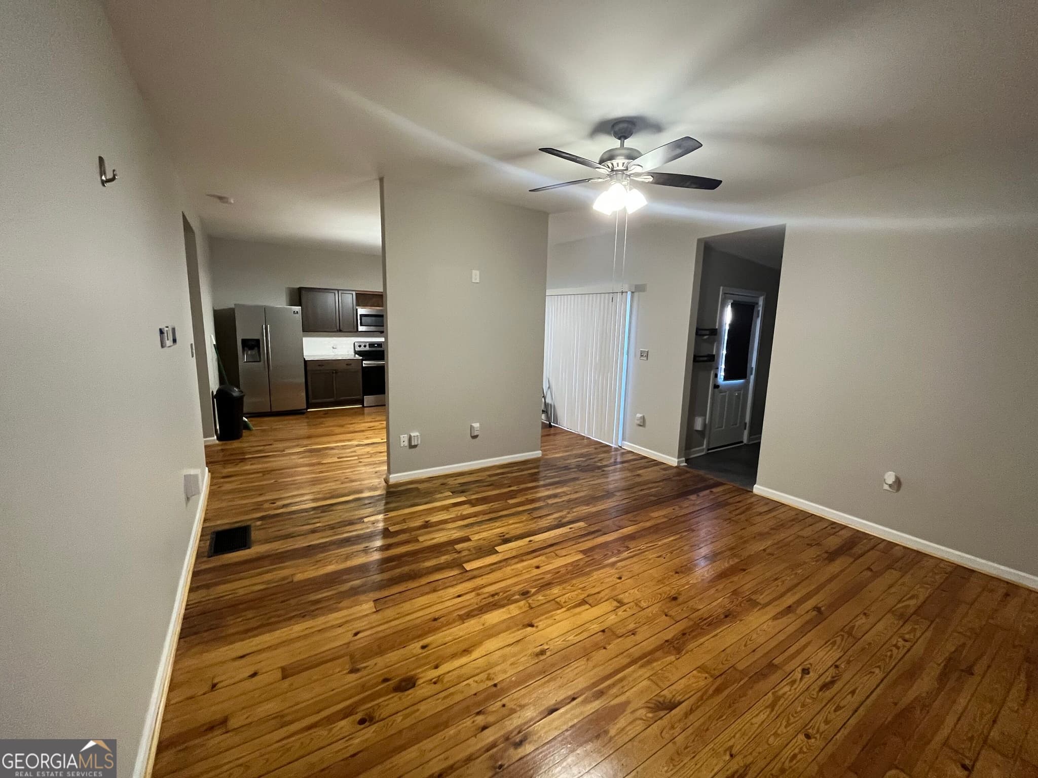 3 bedroom, 2.5 bathroom, 1,300 sq ft single family residence for rent at 3 Beech Street, Porterdale, GA 30014 for $1,700 a month — photo 4