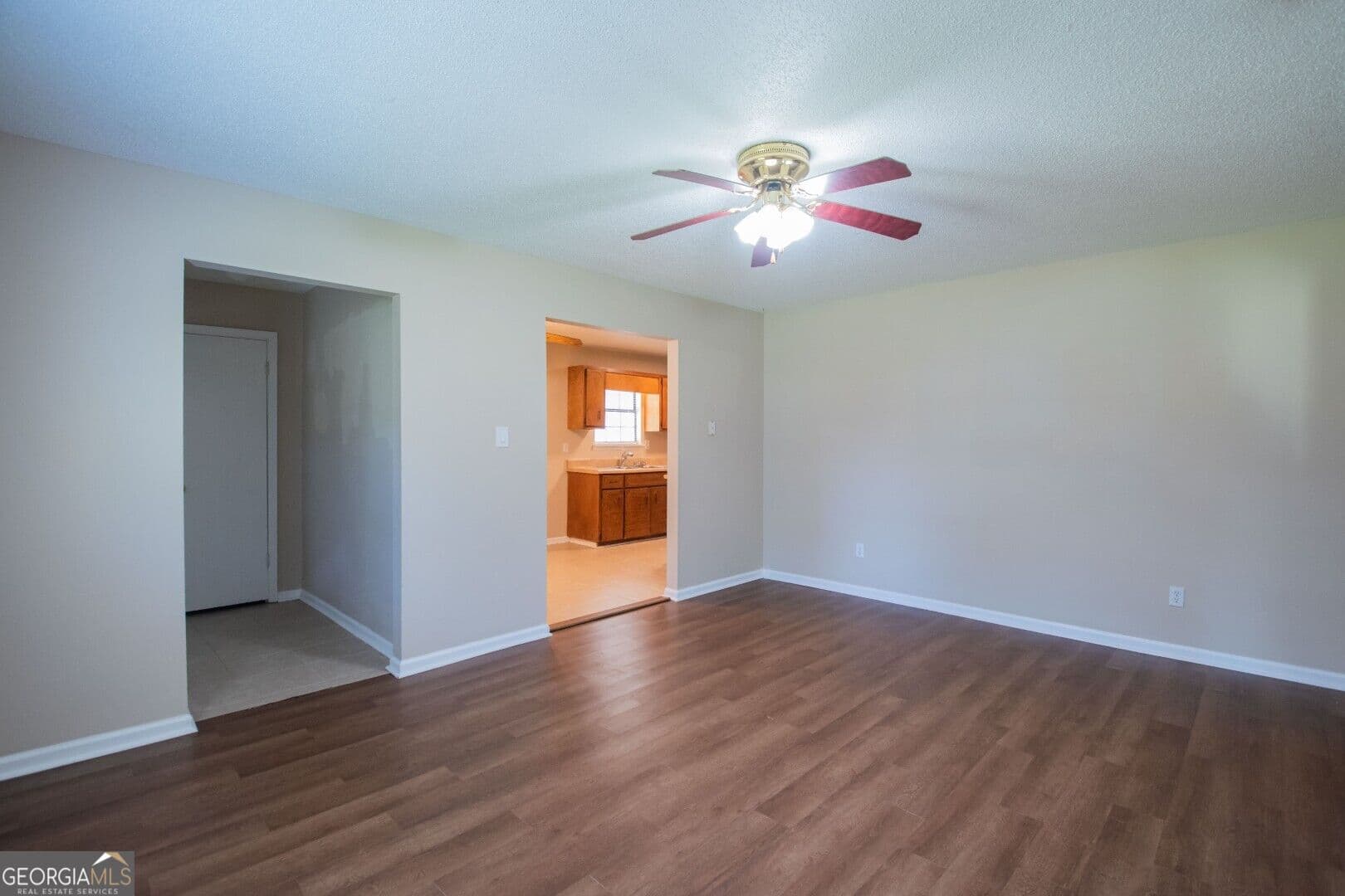 3 bedroom, 1.5 bathroom, 1,067 sq ft single family residence for sale at 853 Mission Trace Drive, St. Marys, GA 31558 — photo 8