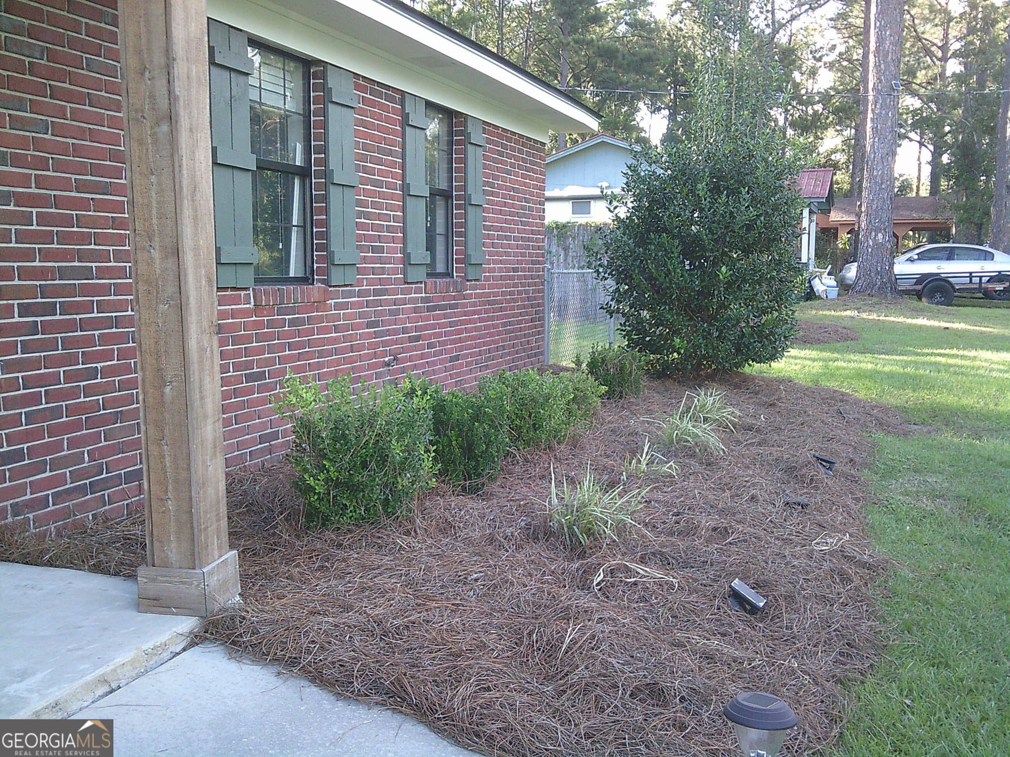 3 bedroom, 1 bathroom, 1,076 sq ft single family residence for sale at 4904 Pikes Pond Road, Lake Park, GA 31636 — photo 2