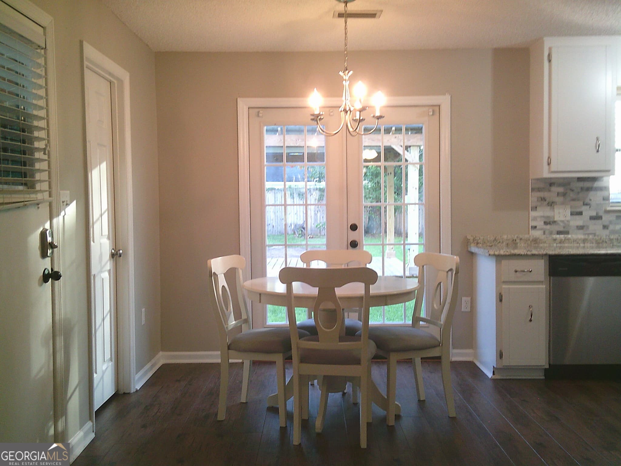 3 bedroom, 1 bathroom, 1,076 sq ft single family residence for sale at 4904 Pikes Pond Road, Lake Park, GA 31636 — photo 7