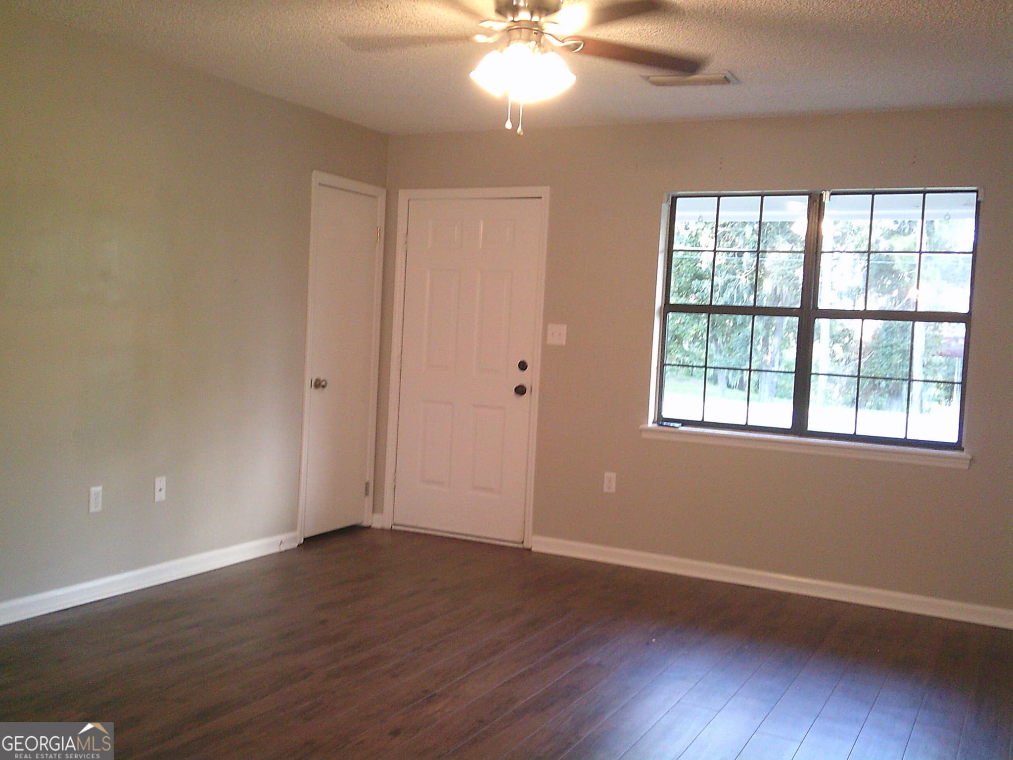 3 bedroom, 1 bathroom, 1,076 sq ft single family residence for sale at 4904 Pikes Pond Road, Lake Park, GA 31636 — photo 10