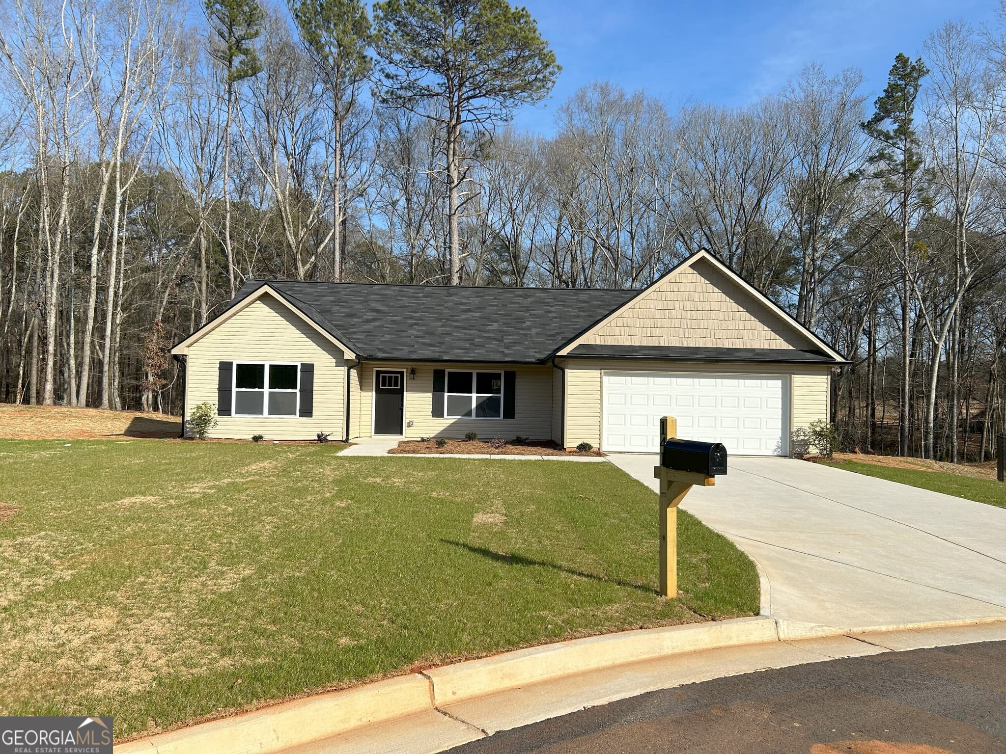 3 bedroom, 2 bathroom, 1,464 sq ft single family residence sold at 141 Greenhaven Drive 7, Luthersville, GA 30251