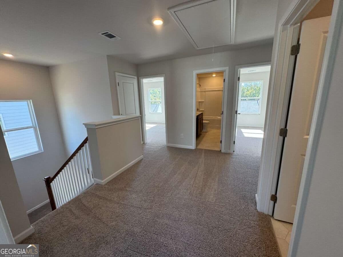 4 bedroom, 2.5 bathroom, 2,200 sq ft single family residence for sale at 821 Oakmont Trace, Canton, GA 30114 — photo 9