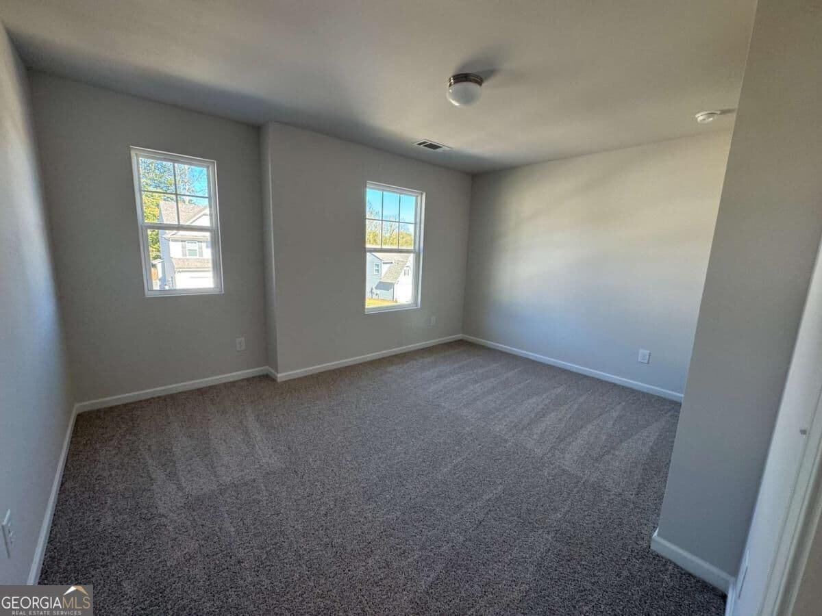 4 bedroom, 2.5 bathroom, 2,200 sq ft single family residence for sale at 821 Oakmont Trace, Canton, GA 30114 — photo 10