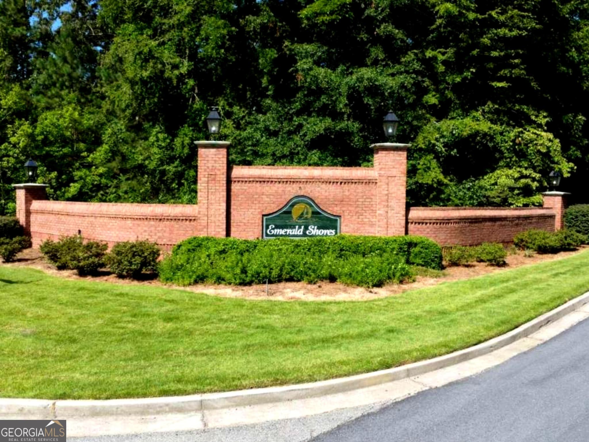 1071 Emerald Shores Drive, White Plains, GA 30678 — most recent listing photo