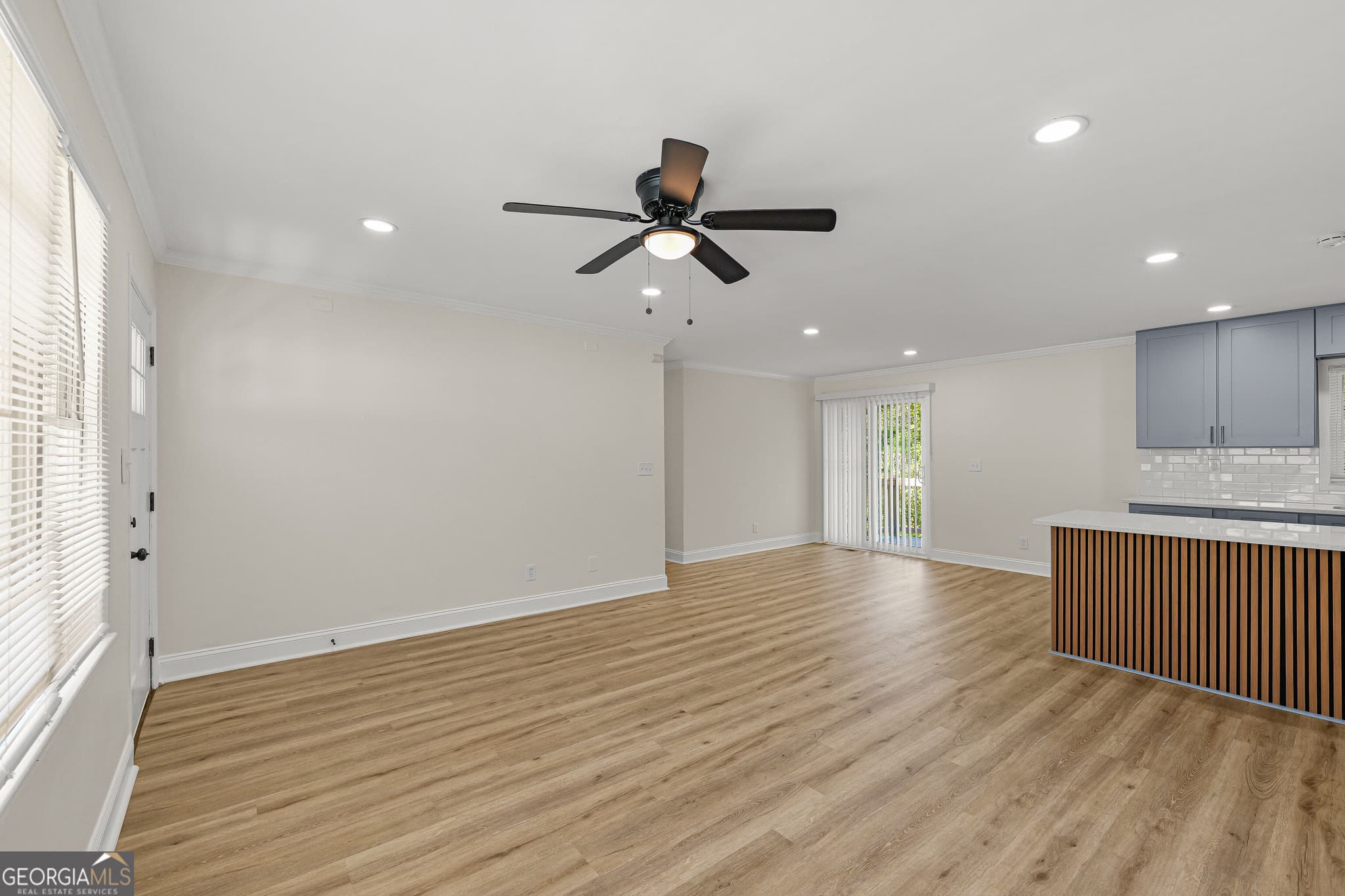 3 bedroom, 2 bathroom, 1,310 sq ft single family residence for sale at 6064 Oak Hill Drive, Austell, GA 30168 — photo 5