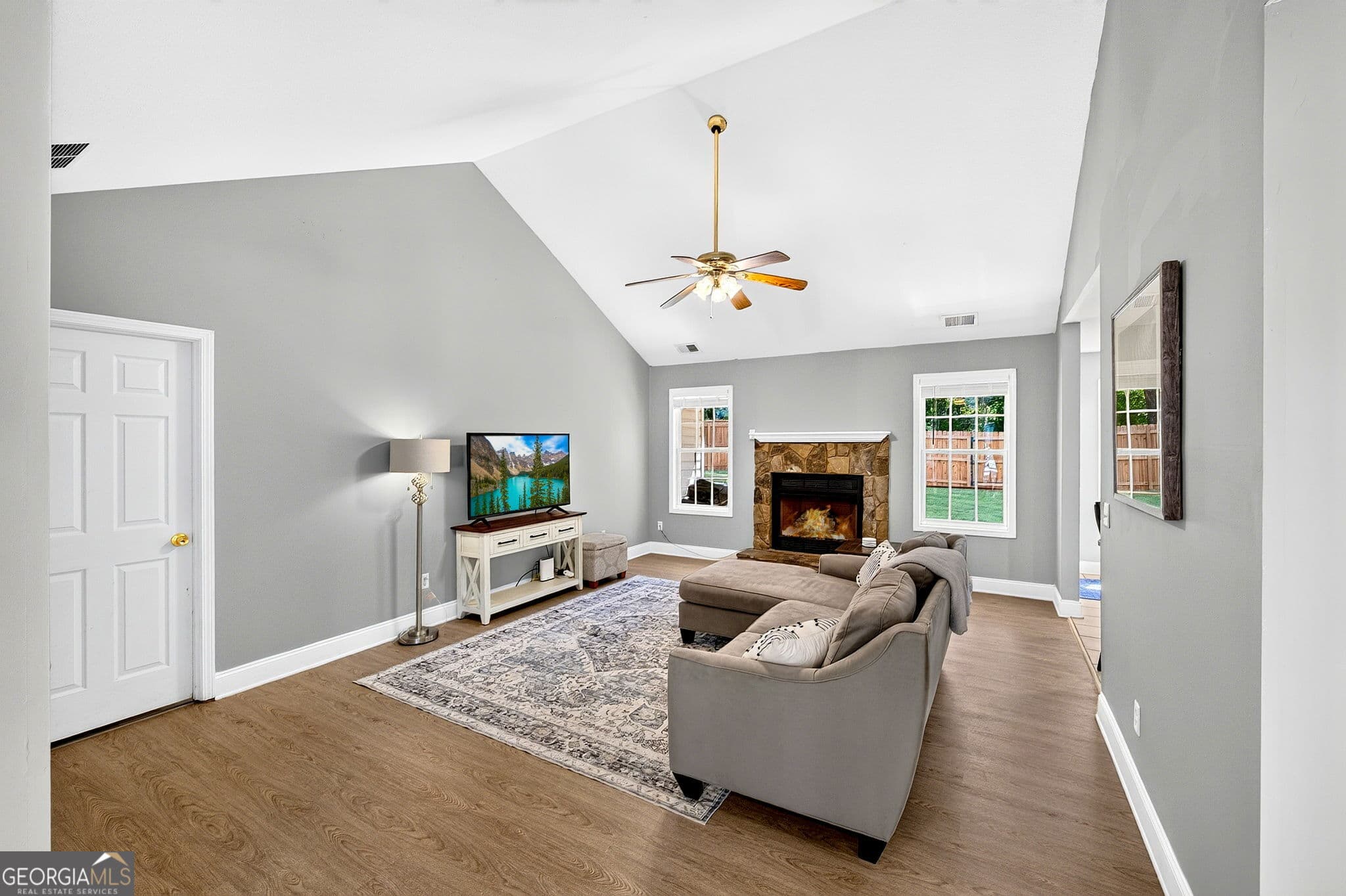3 bedroom, 2 bathroom, 1,809 sq ft single family residence for sale at 118 Rockwind Way, Demorest, GA 30535 — photo 9