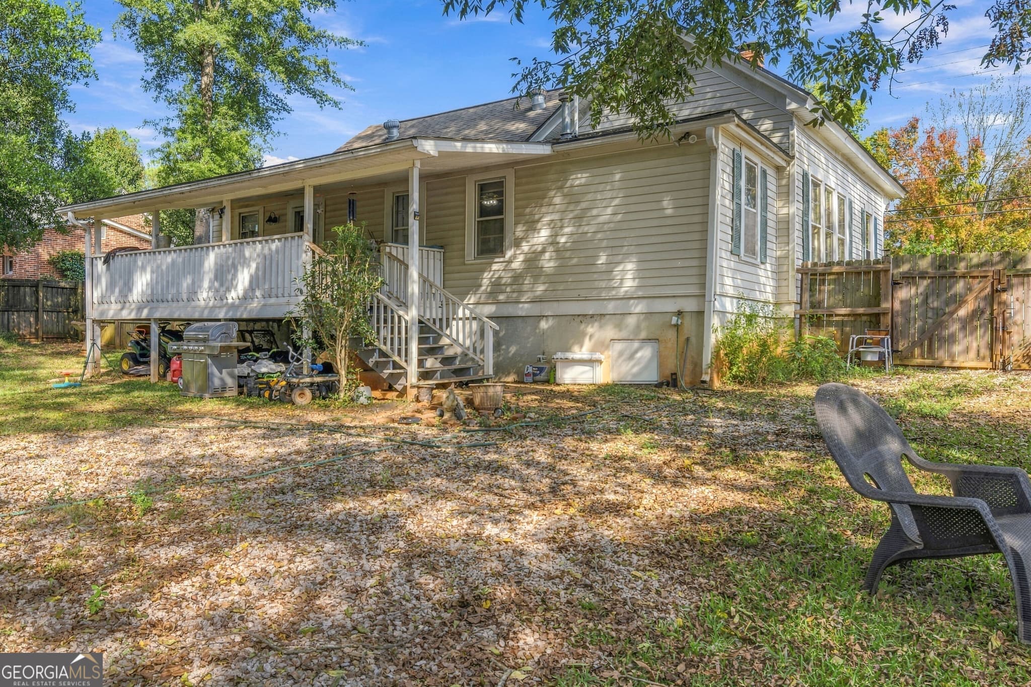 2 bedroom, 1.5 bathroom, 1,299 sq ft single family residence under contract at 213 Warthen Street, Sandersville, GA 31082 — photo 9
