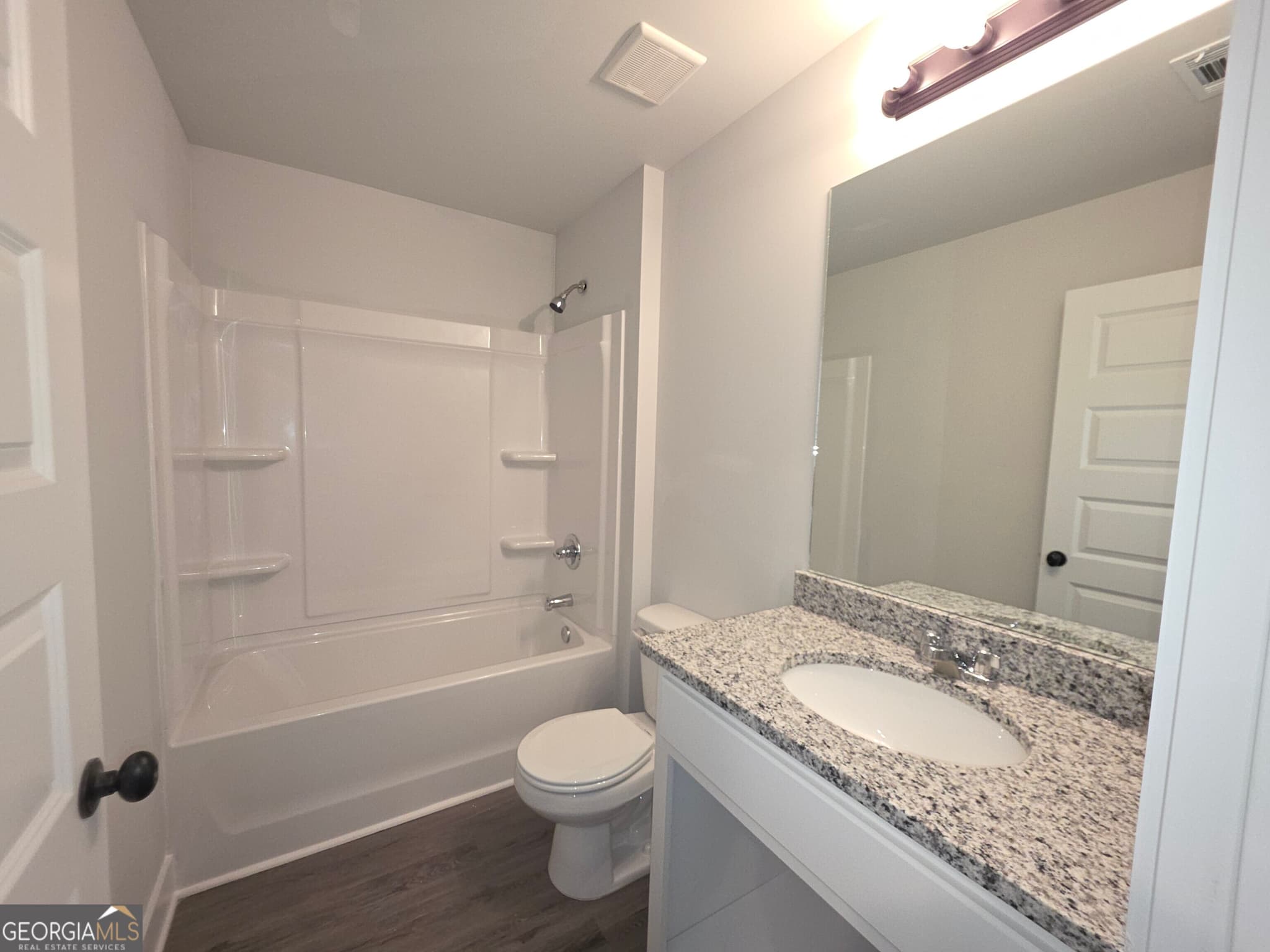 3 bedroom, 2 bathroom, 1,800 sq ft single family residence for sale at 141 Charlie Way 25, Winder, GA 30680 — photo 7