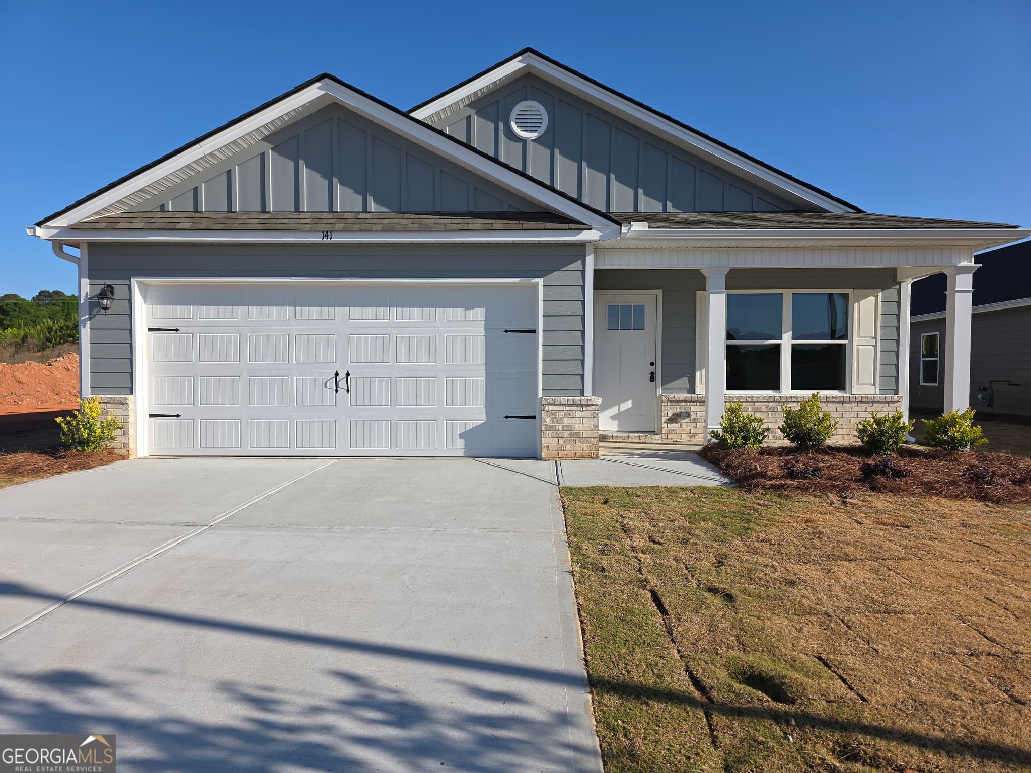 3 bedroom, 2 bathroom, 1,800 sq ft single family residence for sale at 141 Charlie Way 25, Winder, GA 30680 — photo 1 of 13