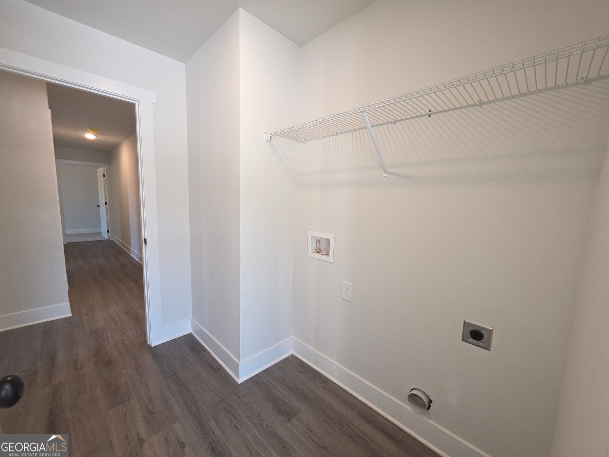 3 bedroom, 2 bathroom, 1,800 sq ft single family residence for sale at 141 Charlie Way 25, Winder, GA 30680 — photo 5