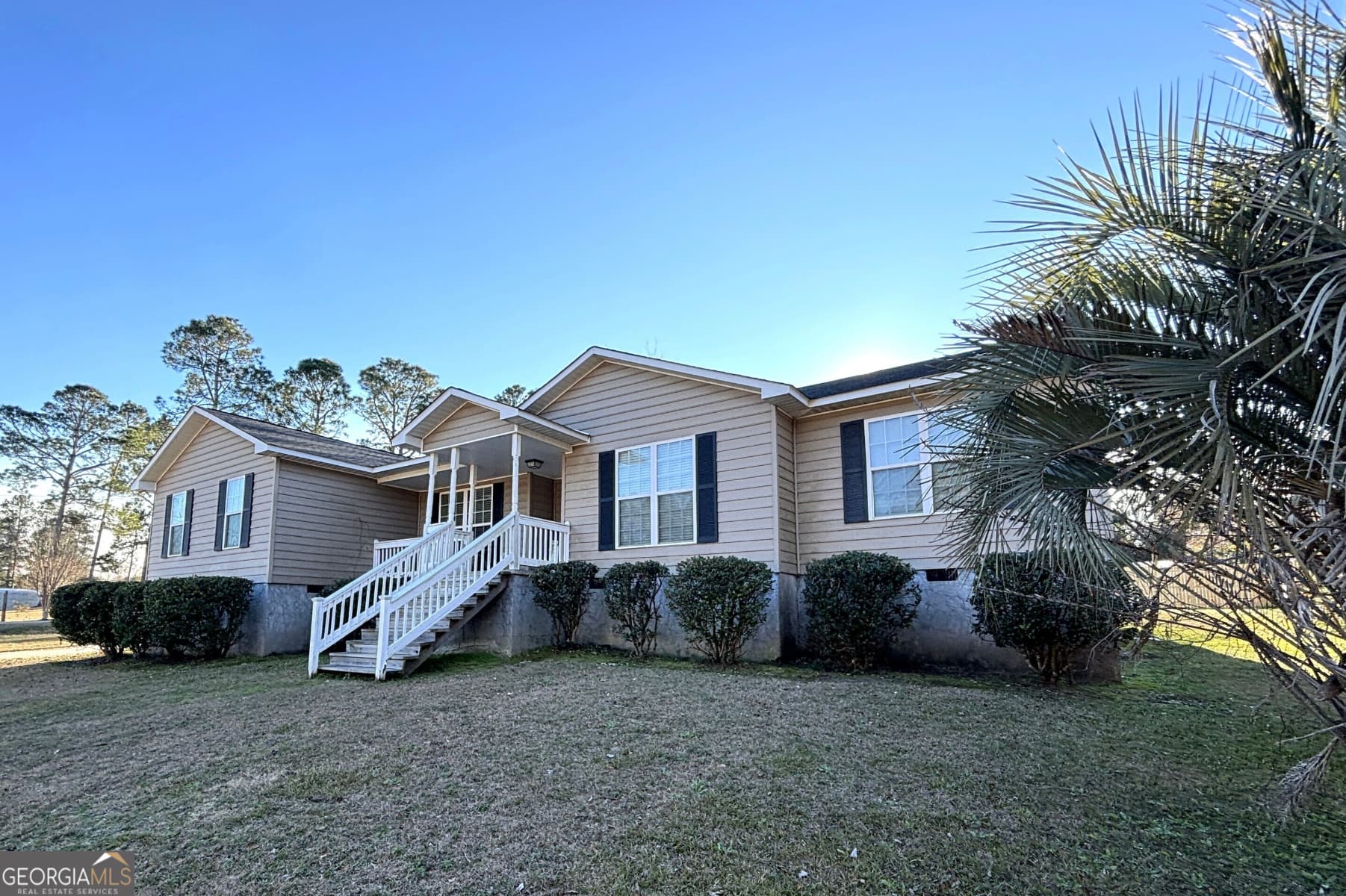 4 bedroom, 2 bathroom, 2,077 sq ft single family residence for sale at 231 Advantage Lane, Swainsboro, GA 30401