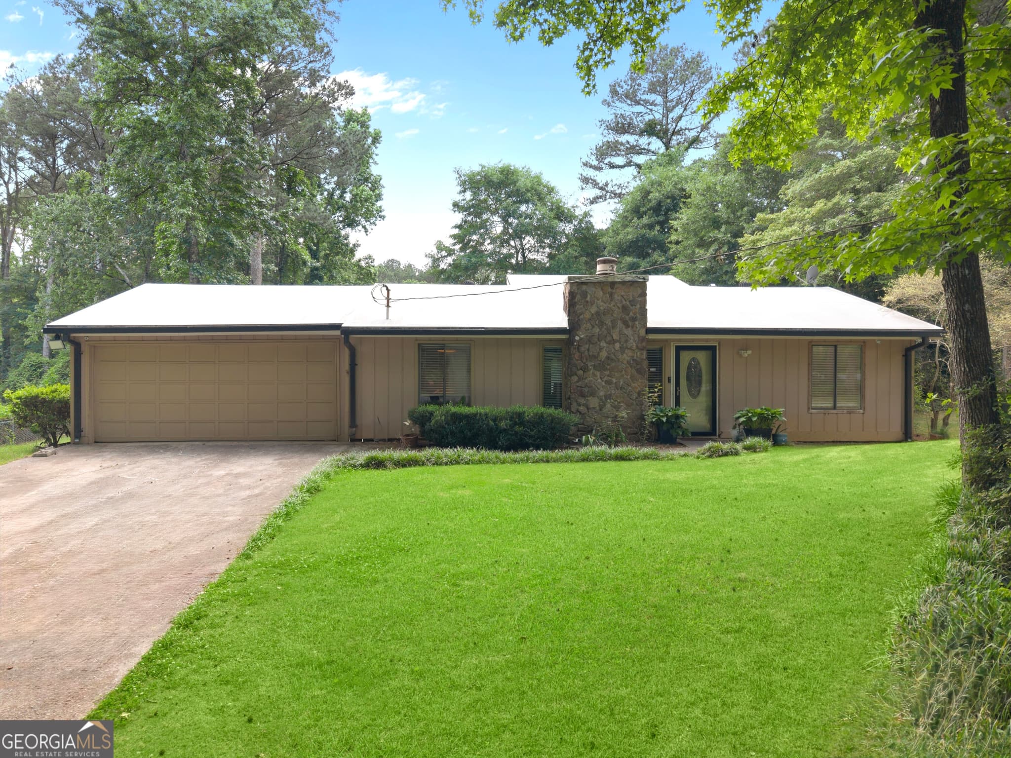 5 bedroom, 3 bathroom, 1,977 sq ft single family residence sold at 487 Warren Road, Lawrenceville, GA 30044