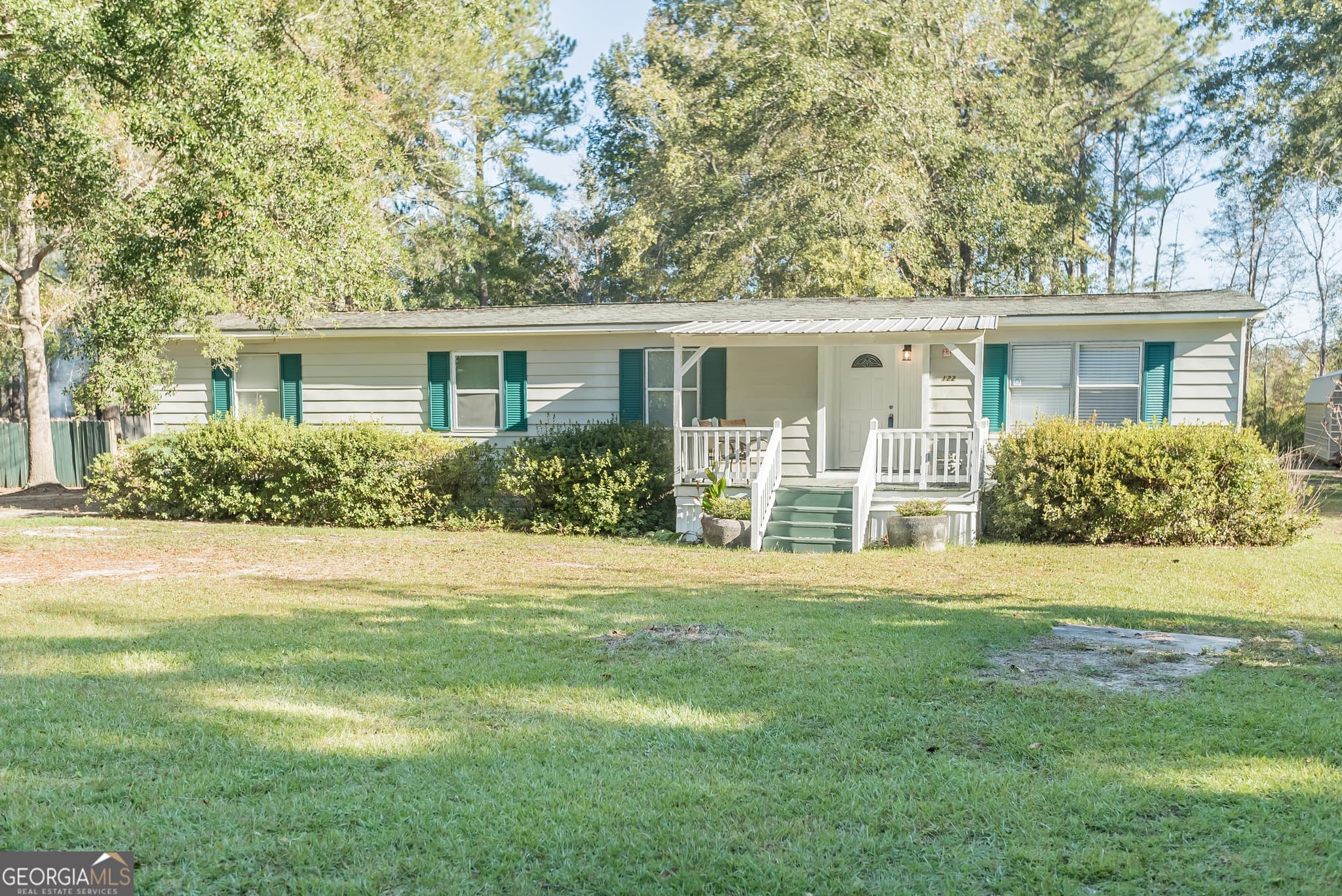122 Edgewater Drive, Bloomingdale, GA 31302 — most recent listing photo