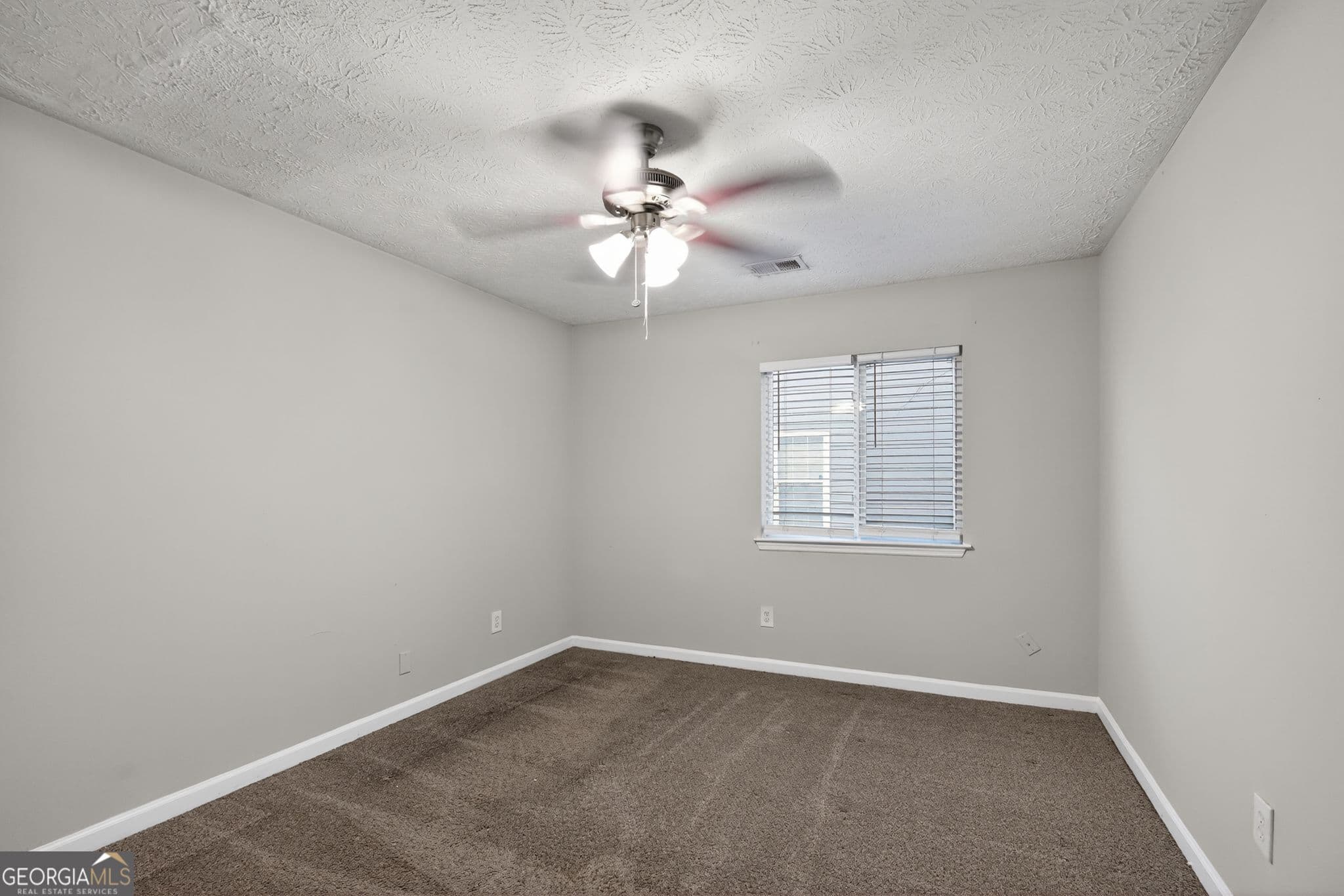 3 bedroom, 2 bathroom, 1,748 sq ft single family residence for sale at 716 Shore Lane, Lithonia, GA 30058 — photo 10