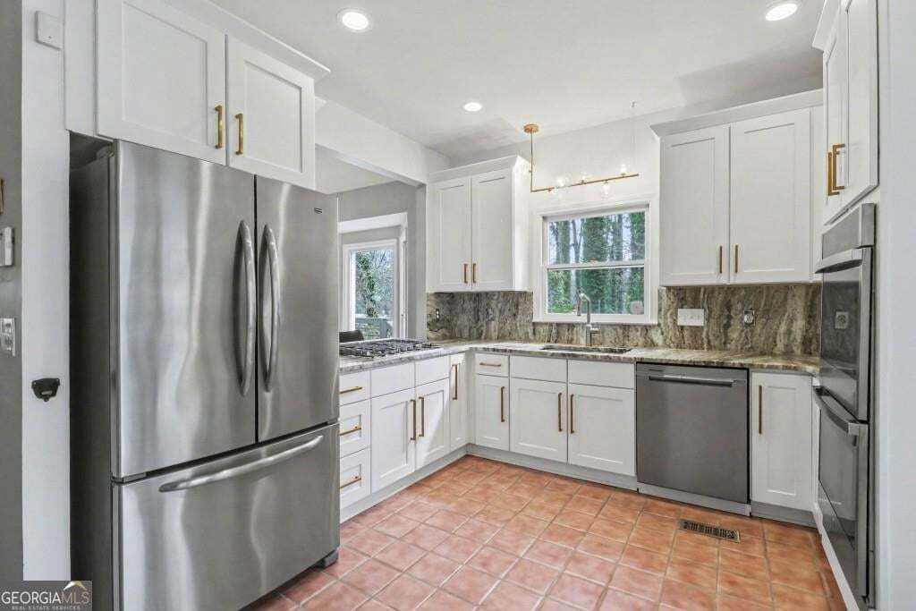 3 bedroom, 2.5 bathroom, 1,875 sq ft single family residence for sale at 3793 Market Crescent, Clarkston, GA 30021 — photo 3