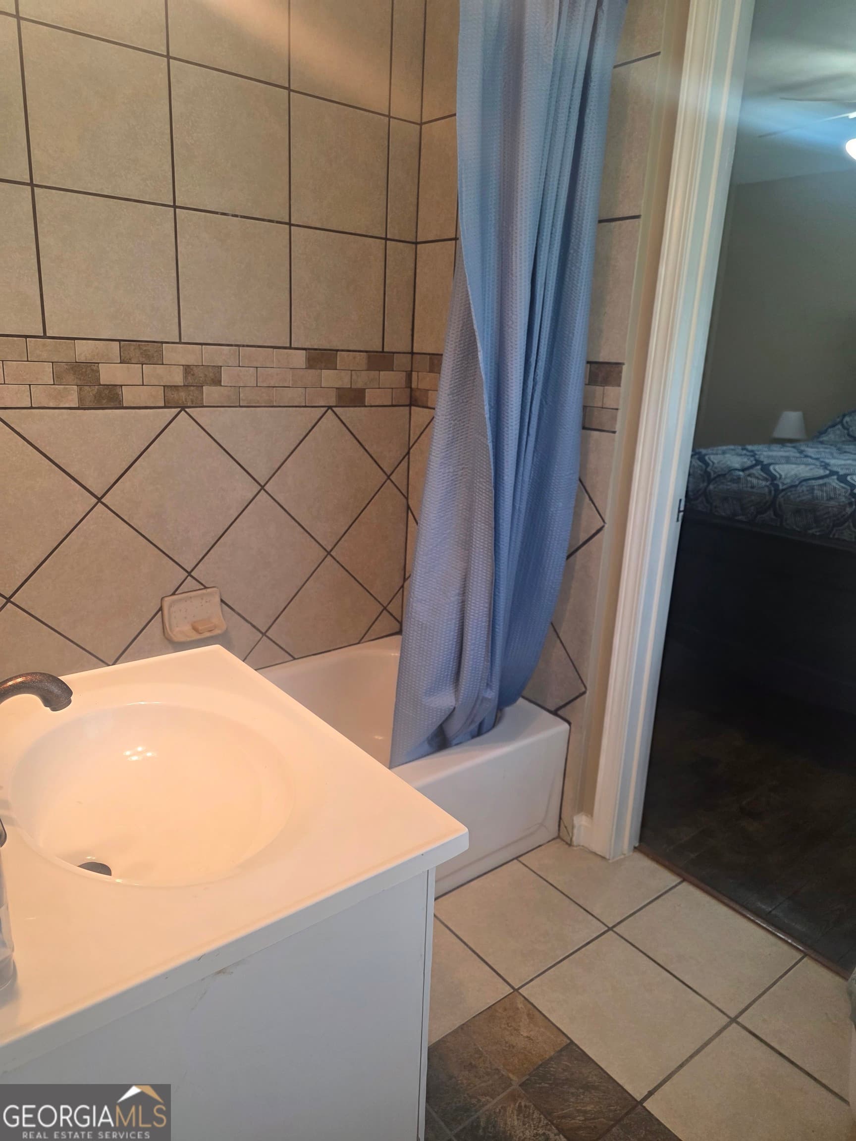 3 bedroom, 3 bathroom, 2,124 sq ft single family residence for sale at 2230 Montilly Place, South Fulton, GA 30349 — photo 5