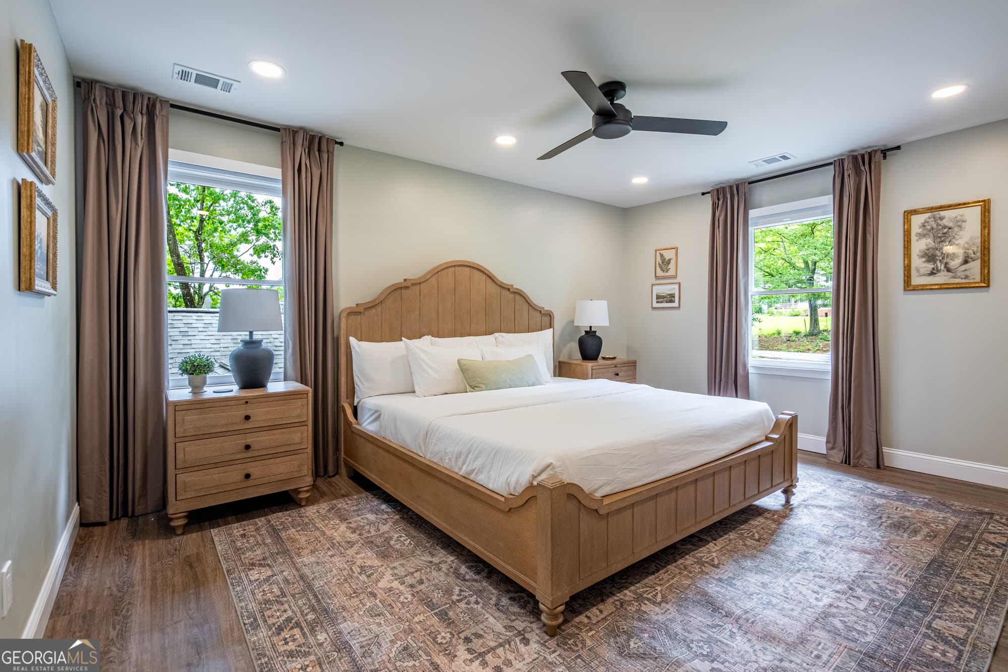 5 bedroom, 3.5 bathroom single family residence for rent at 19 Rock Crest Circle, Cartersville, GA 30121 for $9,934 a month — photo 3