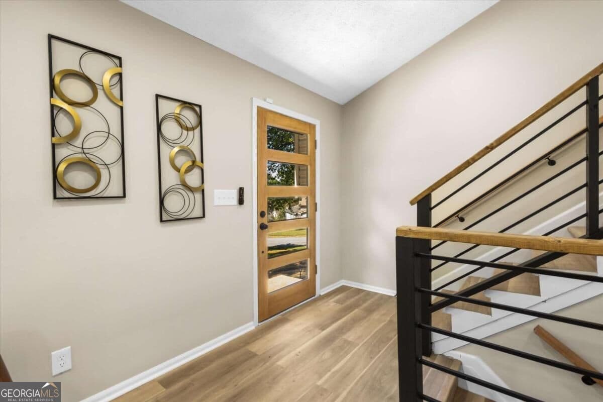 4 bedroom, 2 bathroom, 1,558 sq ft single family residence for sale at 3403 Hidden Lane, Rex, GA 30273 — photo 6