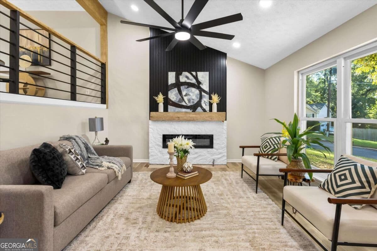 4 bedroom, 2 bathroom, 1,558 sq ft single family residence for sale at 3403 Hidden Lane, Rex, GA 30273 — photo 10