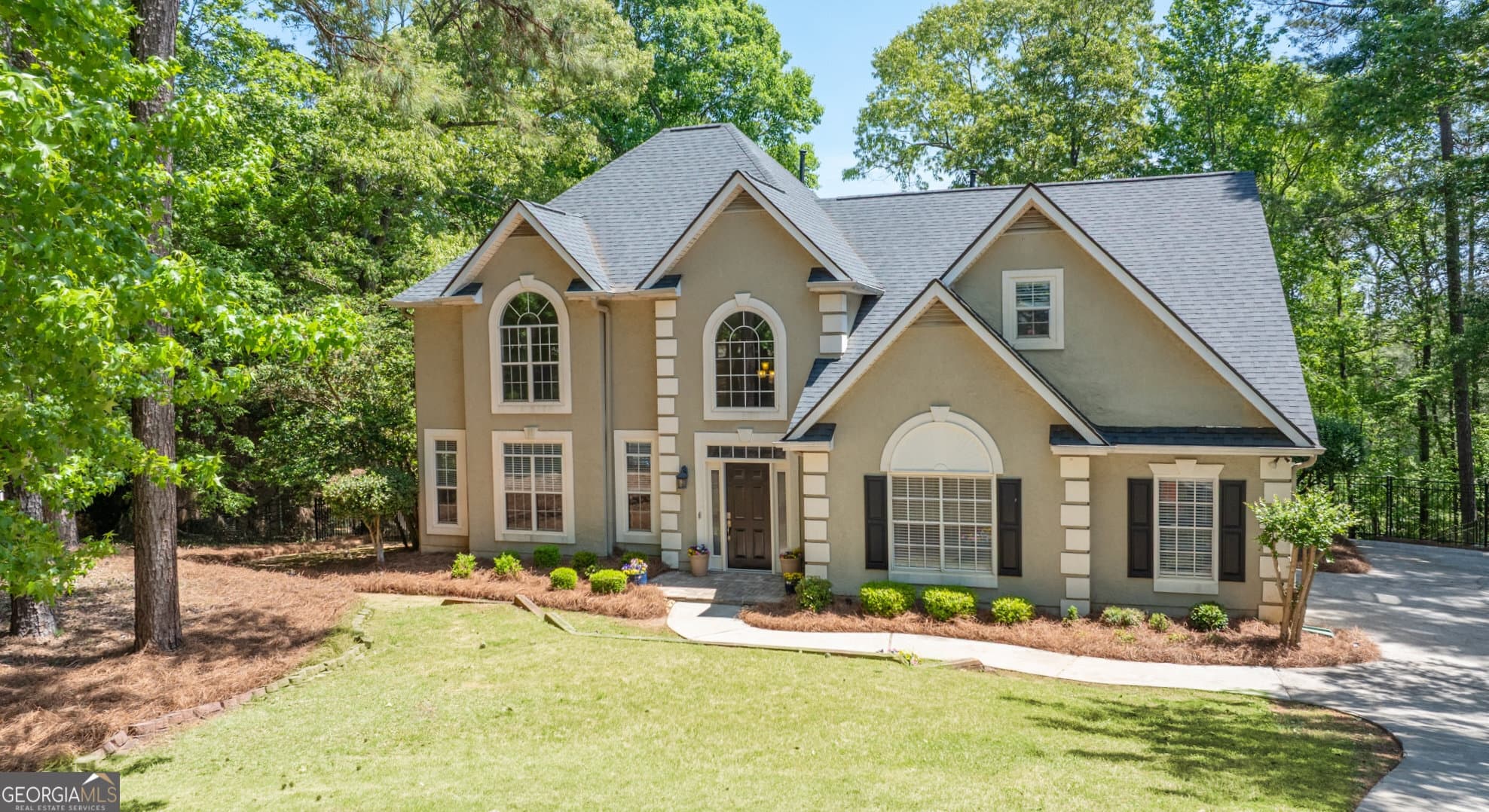 5 bedroom, 2.5 bathroom, 3,468 sq ft single family residence sold at 200 Terrane Ridge, Peachtree City, GA 30269