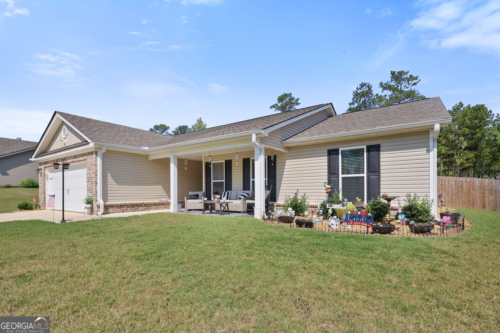 3 bedroom, 2 bathroom, 1,500 sq ft single family residence for sale at 426 Riley Circle, Milledgeville, GA 31061 — photo 5