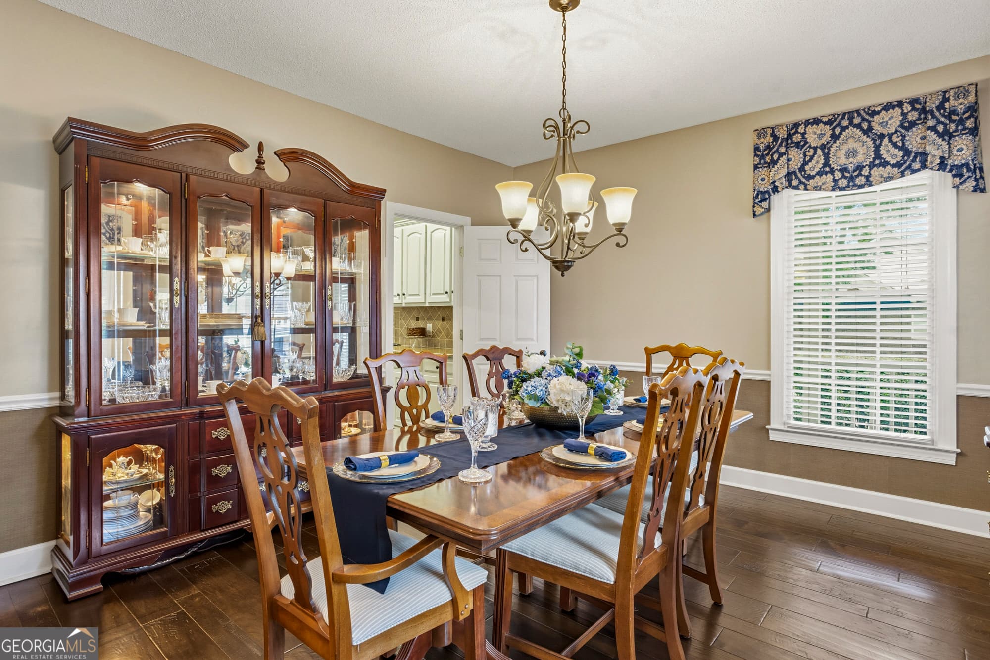 4 bedroom, 3.5 bathroom, 2,982 sq ft single family residence for sale at 129 Cambridge Drive, Rincon, GA 31326 — photo 3