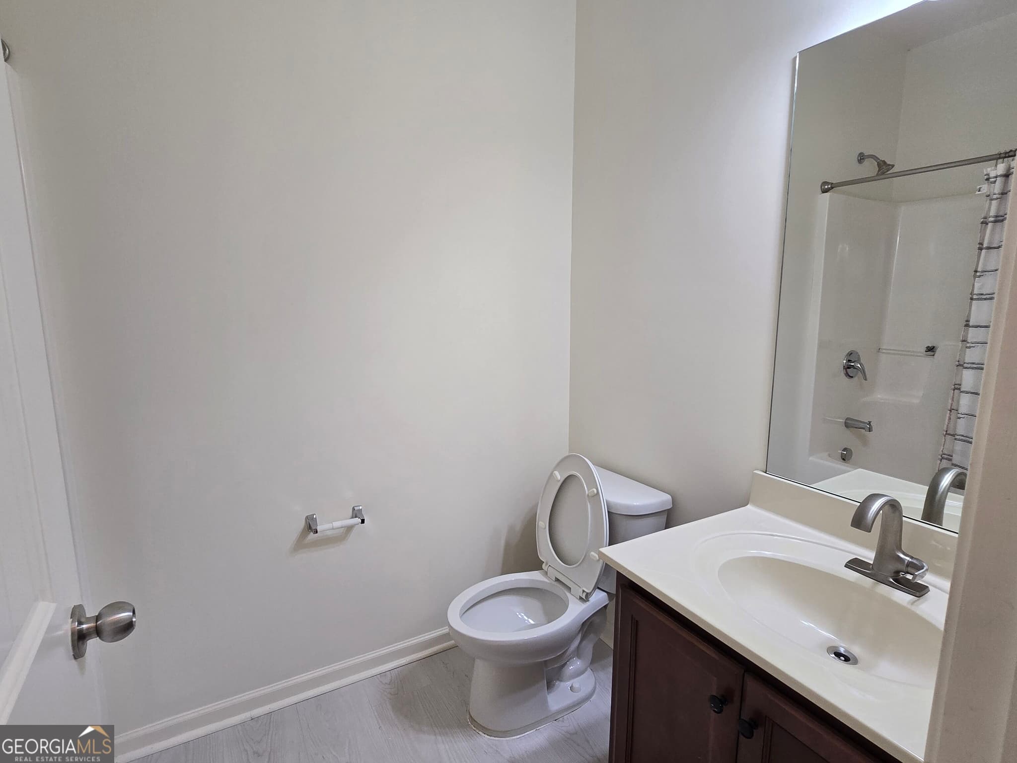 4 bedroom, 3 bathroom, 2,580 sq ft single family residence for rent at 2020 Beyers Landing Drive, Buford, GA 30519 for $2,500 a month — photo 7