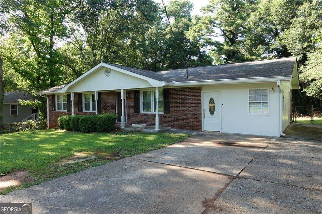 3 bedroom, 2 bathroom, 1,500 sq ft single family residence for rent at 186 Zelma Street, Marietta, GA 30060 for $1,850 a month — photo 2