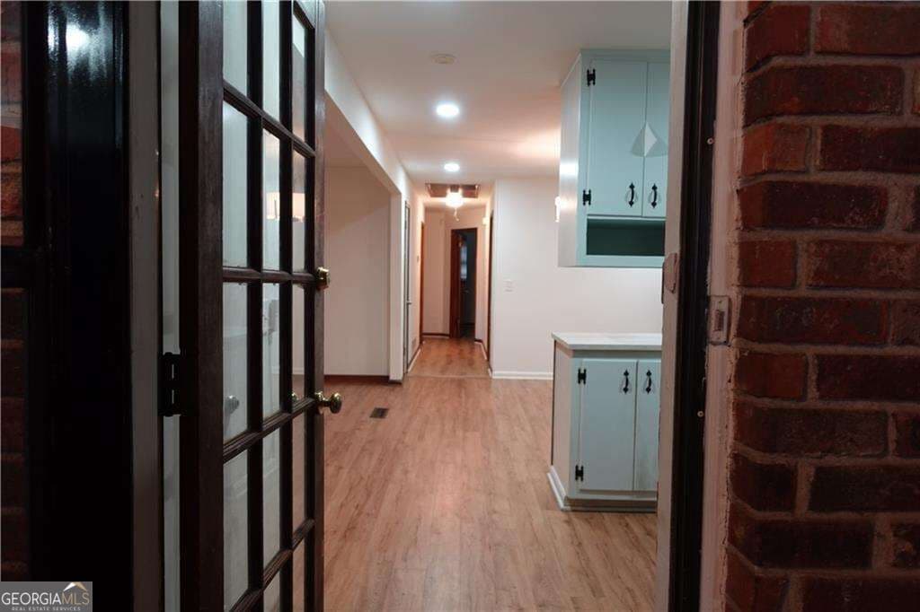 3 bedroom, 2 bathroom, 1,500 sq ft single family residence for rent at 186 Zelma Street, Marietta, GA 30060 for $1,850 a month — photo 3