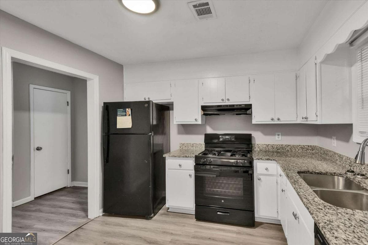 4 bedroom, 2 bathroom, 1,616 sq ft single family residence for sale at 3429 Tarragon Drive, Decatur, GA 30034 — photo 8