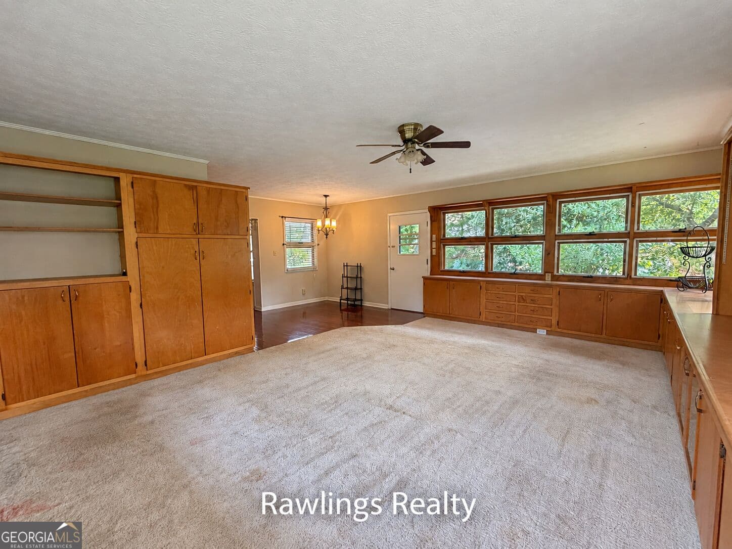 3 bedroom, 2 bathroom, 1,889 sq ft single family residence for rent at 1119 Maple Drive, Griffin, GA 30224 for $1,700 a month — photo 6