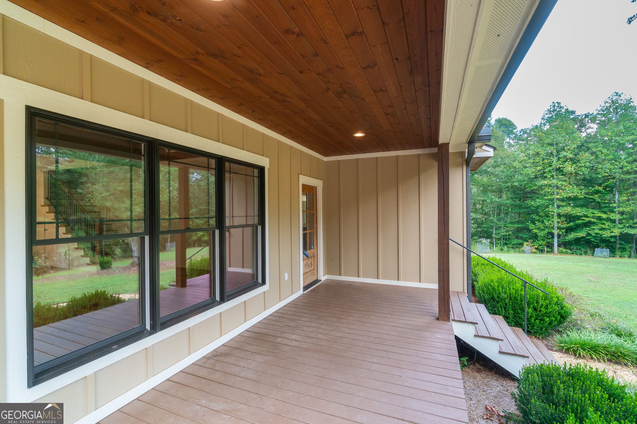 4 bedroom, 3 bathroom, 2,439 sq ft single family residence for sale at 5240 Highway 17, Clarkesville, GA 30523 — photo 5